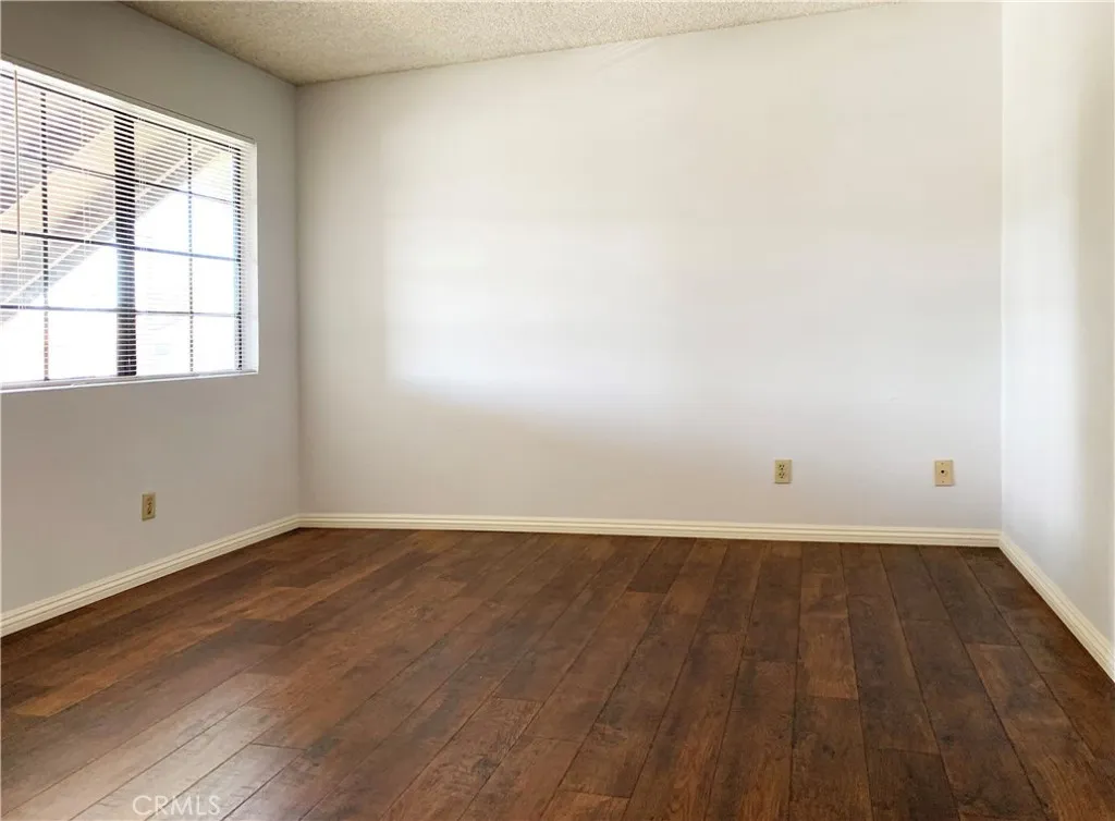 4881 Vista Drive, Huntington Beach, California 92649 home-pic-31