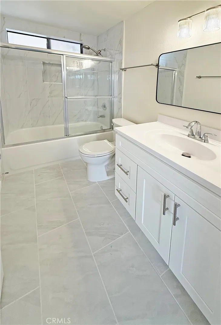 4881 Vista Drive, Huntington Beach, California 92649 home-pic-19
