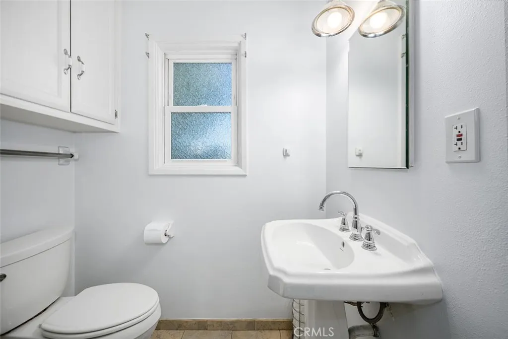 964 W 14th, San Pedro, California 90731 home-pic-22