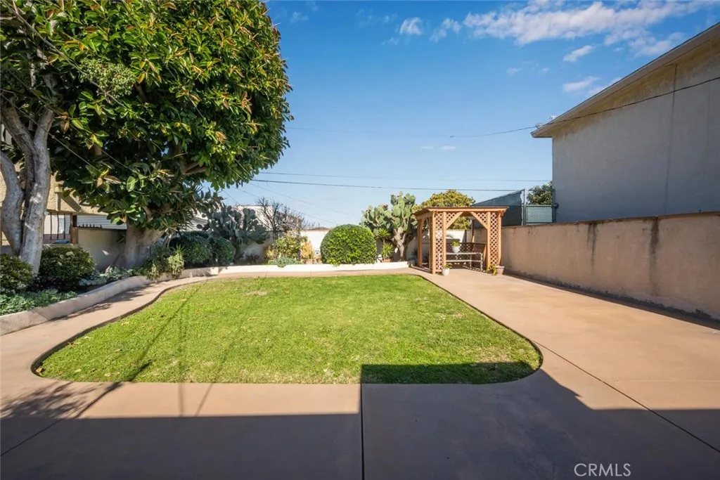 964 W 14th, San Pedro, California 90731 home-pic-33