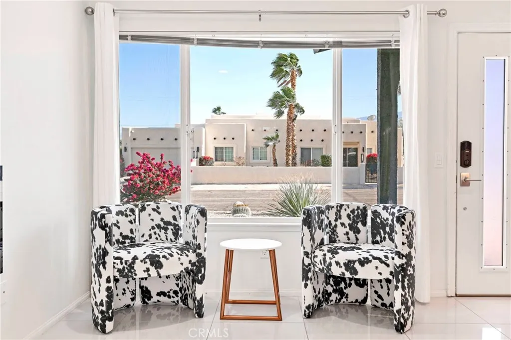 2144 E Rogers, Palm Springs, California 92262 home-pic-10