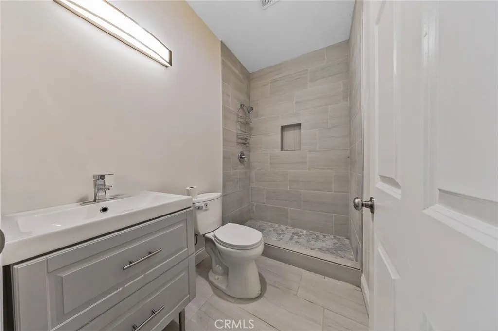 2540 Monroe Street, Riverside, California 92504 home-pic-64