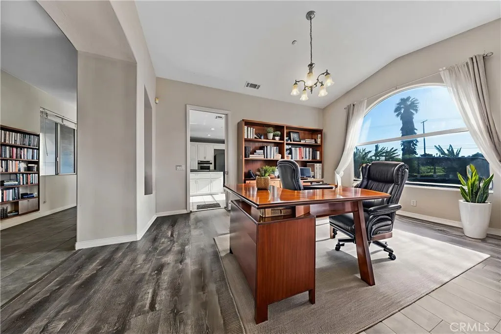 2540 Monroe Street, Riverside, California 92504 home-pic-36
