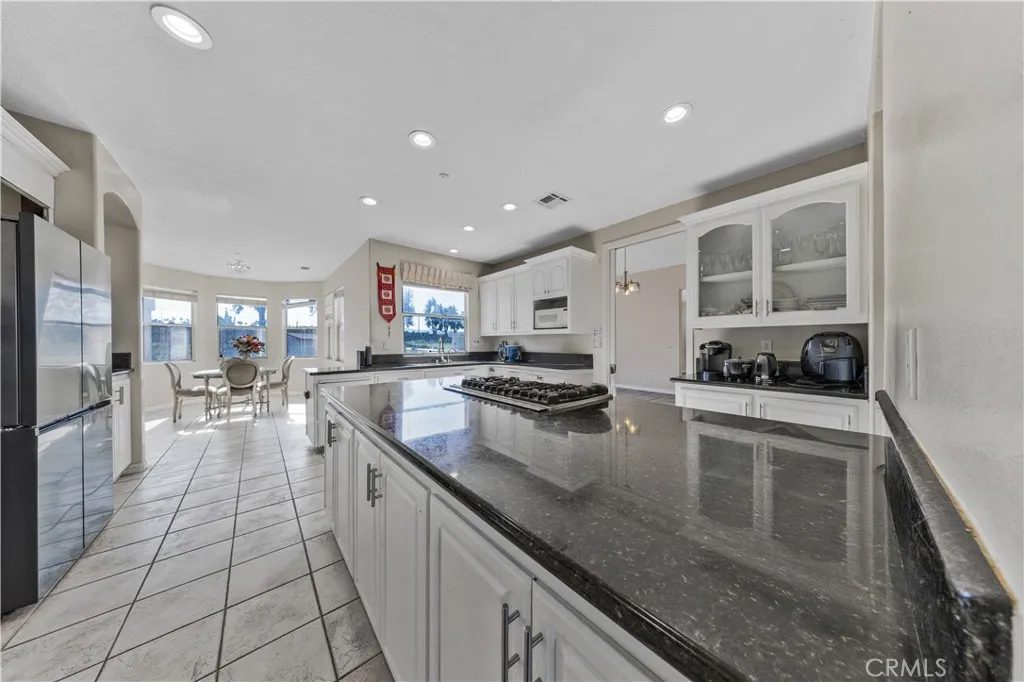 2540 Monroe Street, Riverside, California 92504 home-pic-19