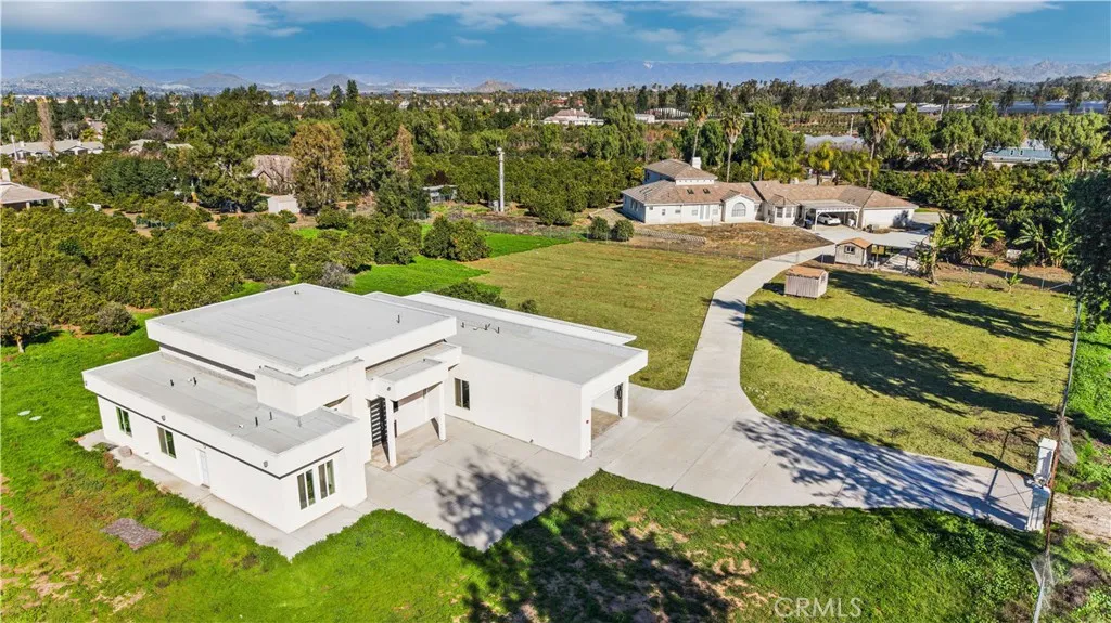 2540 Monroe Street, Riverside, California 92504 home-pic-7