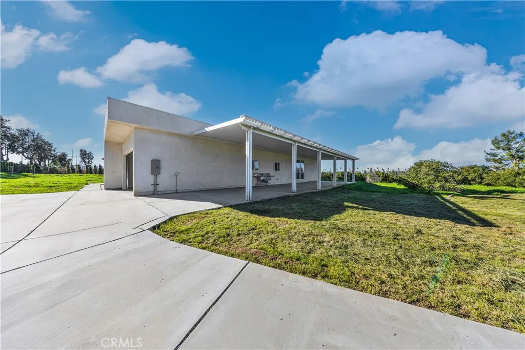 2540 Monroe Street, Riverside, California 92504 home-pic-75