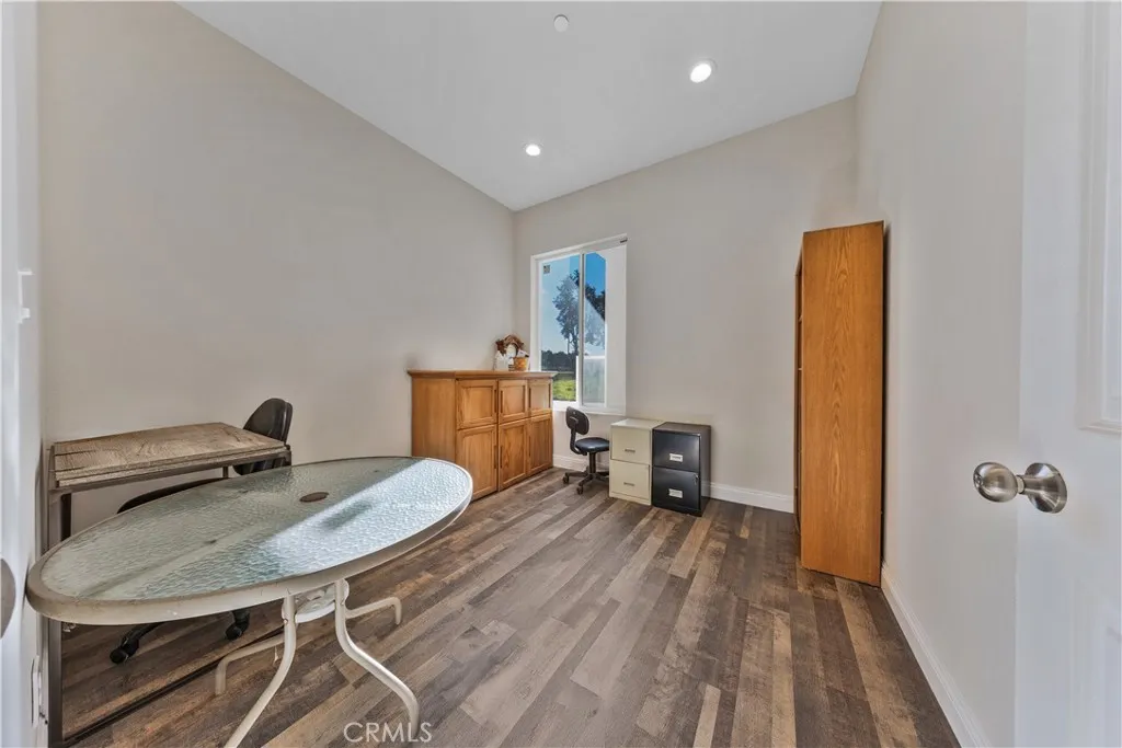2540 Monroe Street, Riverside, California 92504 home-pic-74
