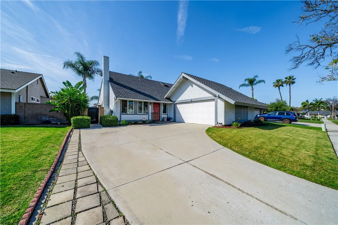 215 N Avenida Segovia, Anaheim Hills, California 92808 home-pic-49