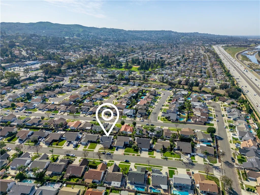215 N Avenida Segovia, Anaheim Hills, California 92808 home-pic-39