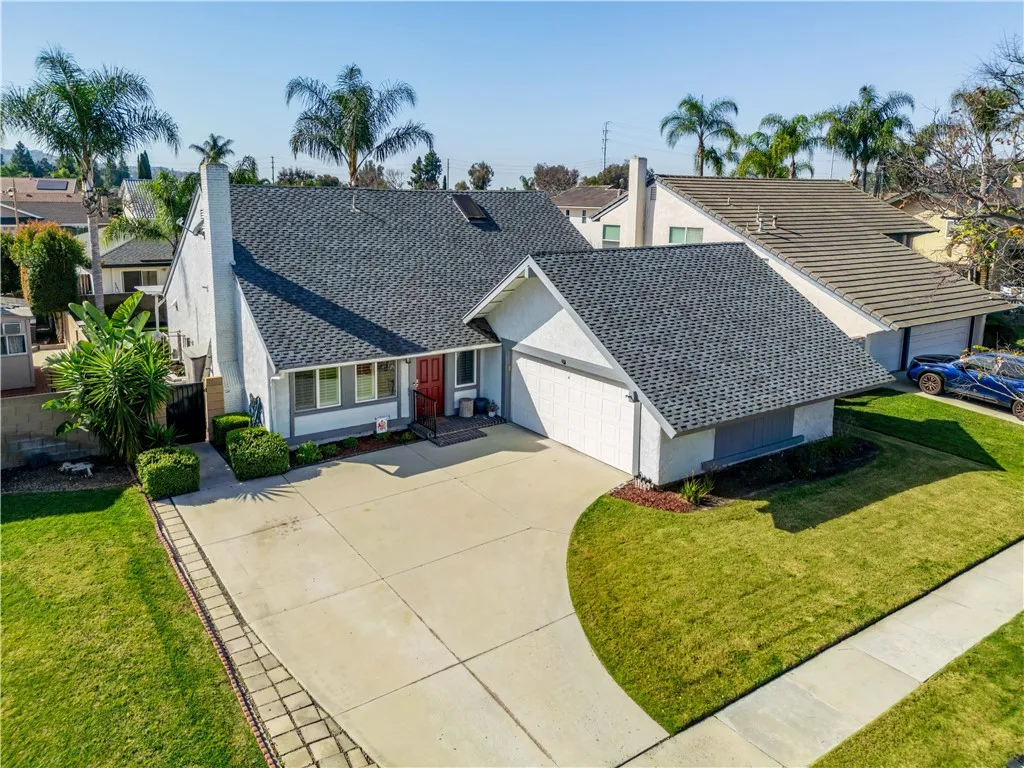 215 N Avenida Segovia, Anaheim Hills, California 92808 home-pic-2