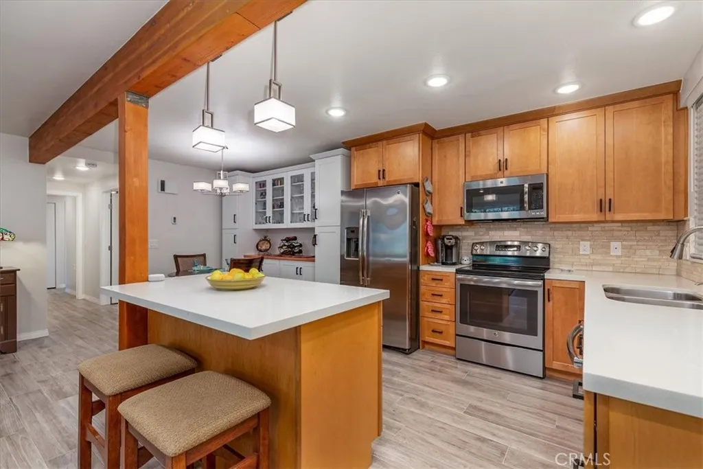 76 Calle Argon G, Laguna Woods, California 92637 home-pic-4