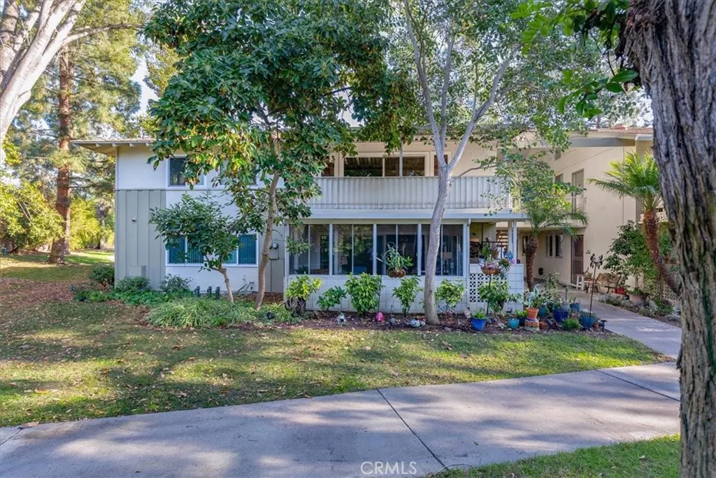 76 Calle Argon G, Laguna Woods, California 92637 home-pic-22
