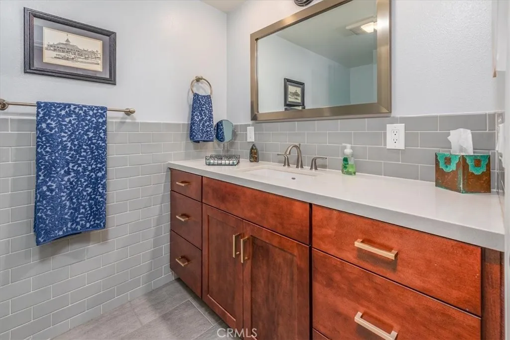 76 Calle Argon G, Laguna Woods, California 92637 home-pic-9
