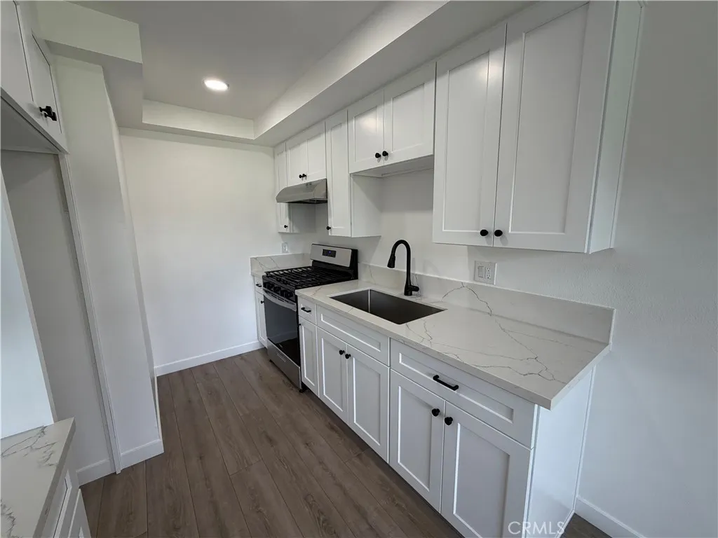 1400 W Warner Avenue 41, Santa Ana, California 92704 home-pic-3