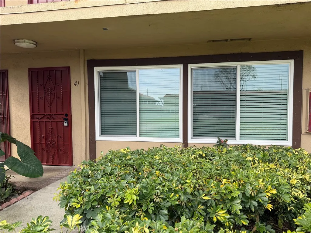 1400 W Warner Avenue 41, Santa Ana, California 92704 home-pic-1