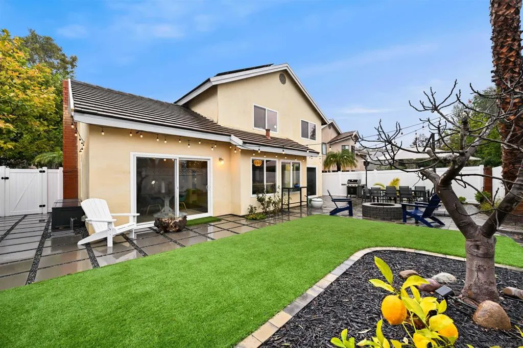 3975 Cypress Del Mar, San Diego, California 92130 home-pic-25