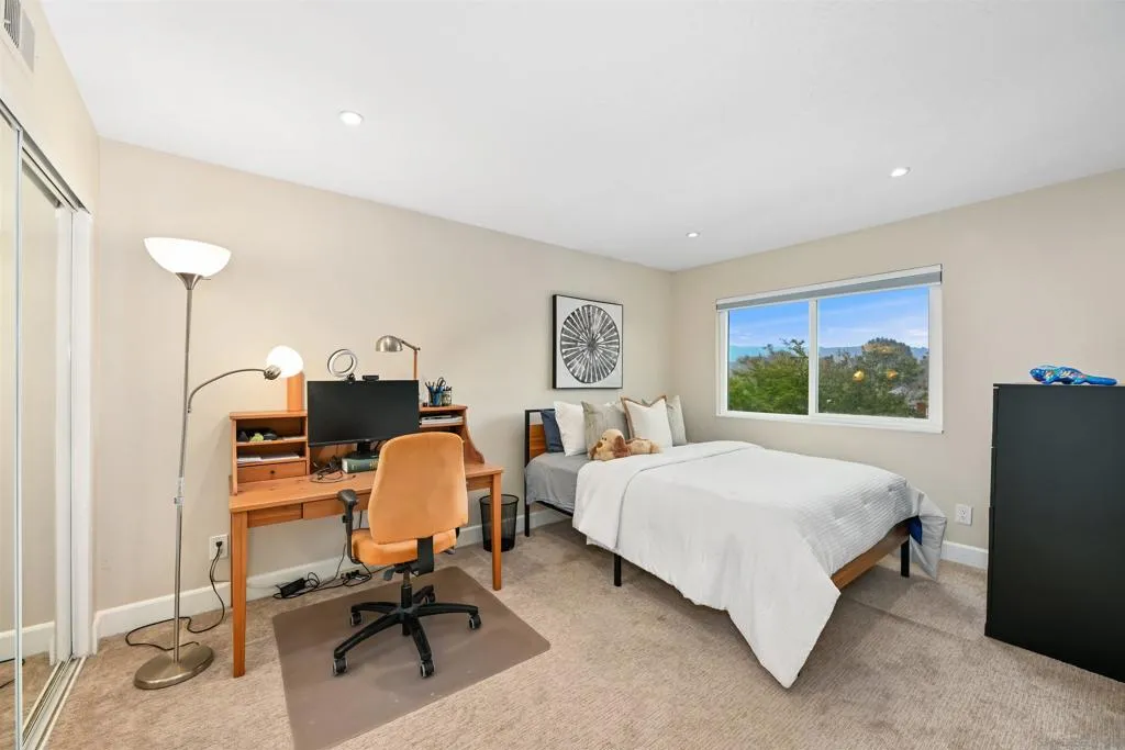 3975 Cypress Del Mar, San Diego, California 92130 home-pic-23