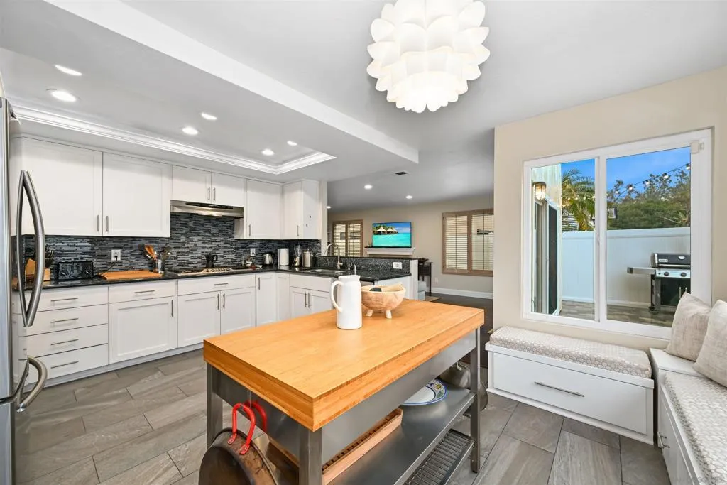 3975 Cypress Del Mar, San Diego, California 92130 home-pic-16