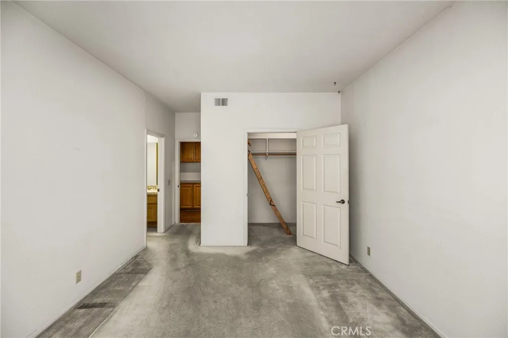 5735 E Elsinore Avenue, Orange, California 92869 home-pic-28