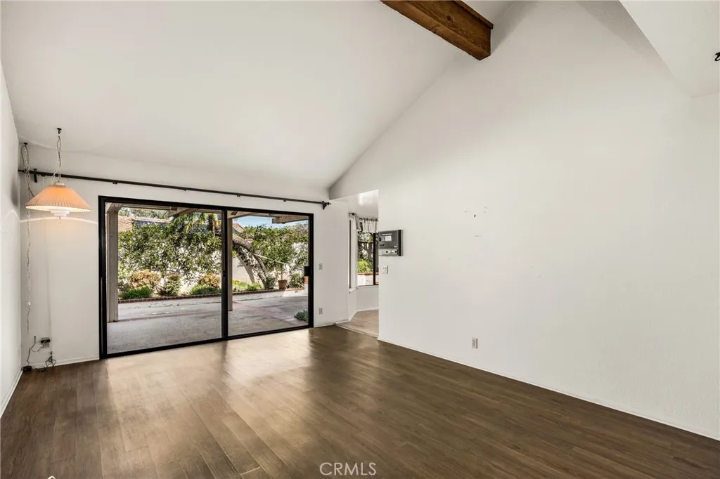 5735 E Elsinore Avenue, Orange, California 92869 home-pic-13