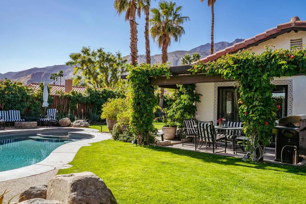 1331 E Del Paso Way, Palm Springs, California 92262 home-pic-27