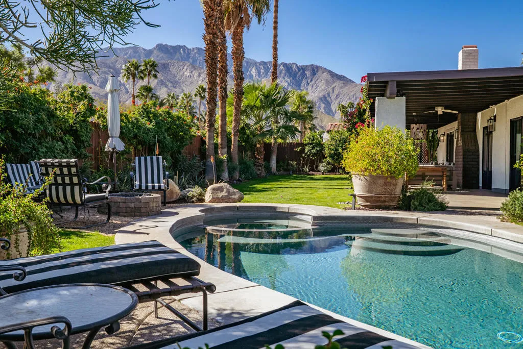 1331 E Del Paso Way, Palm Springs, California 92262 home-pic-34