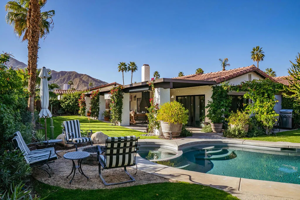 1331 E Del Paso Way, Palm Springs, California 92262 home-pic-3