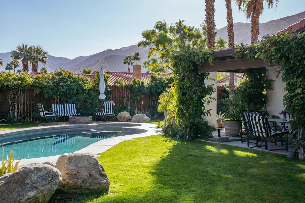 1331 E Del Paso Way, Palm Springs, California 92262 home-pic-42