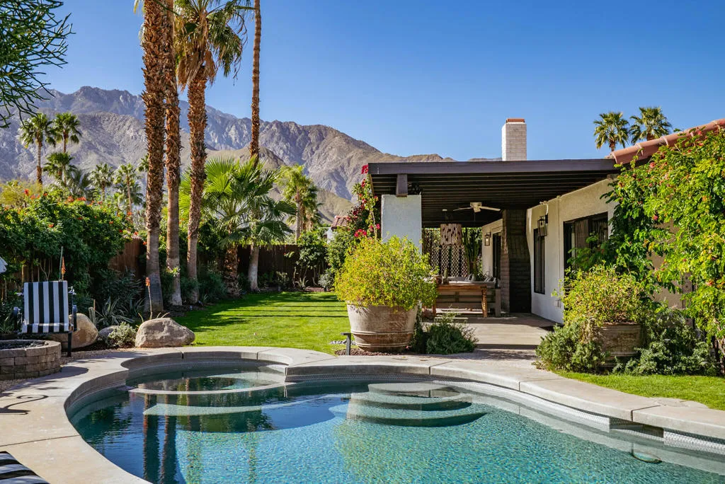 1331 E Del Paso Way, Palm Springs, California 92262 home-pic-33