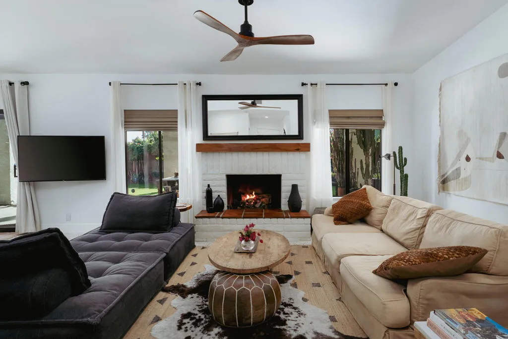 1331 E Del Paso Way, Palm Springs, California 92262 home-pic-7