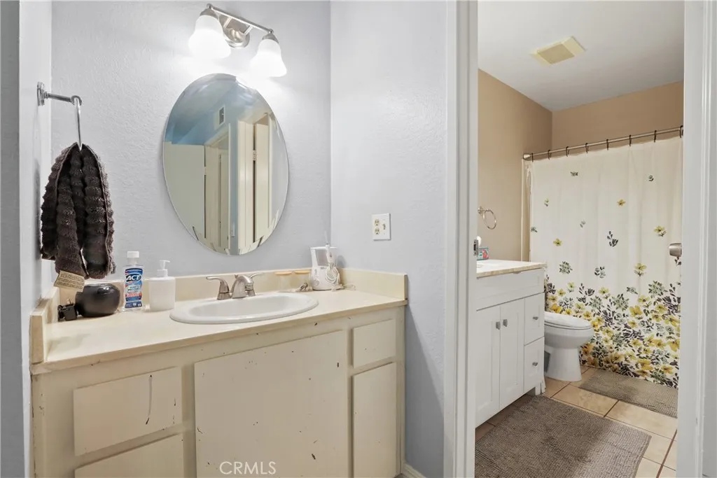 1910 W Palmyra 4, Orange, California 92868 home-pic-22