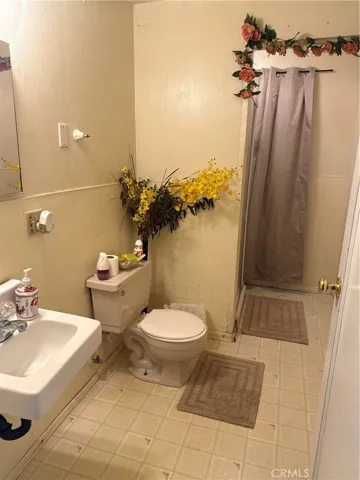 6540 Enos, Bakersfield, California 93314