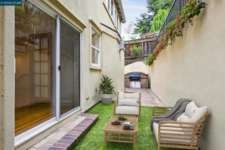 Virtual Staging