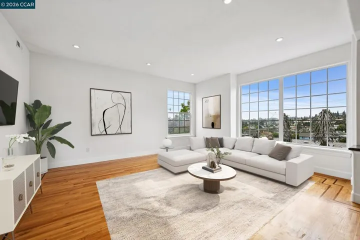 Virtual Staging