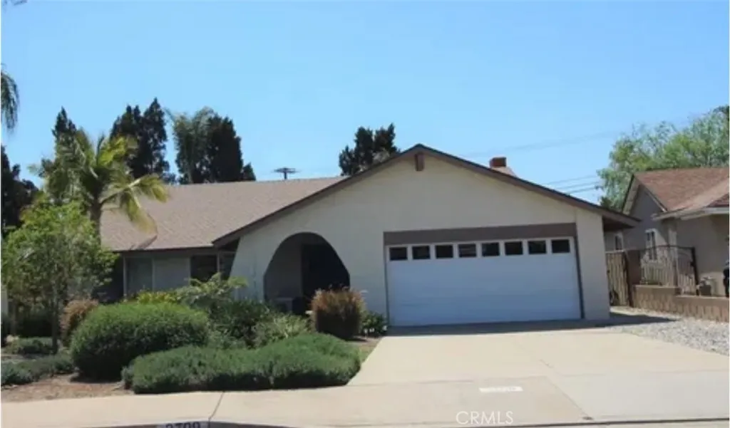 3709 Kern, Chino, California 91710 home-pic-1