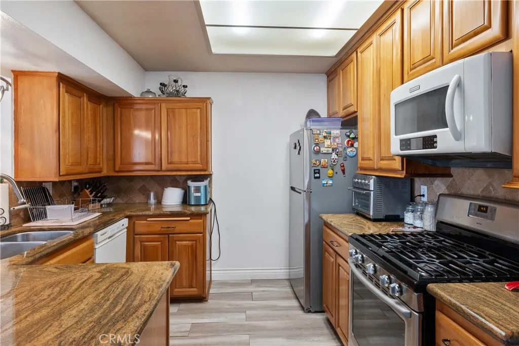 3709 Kern, Chino, California 91710 home-pic-2