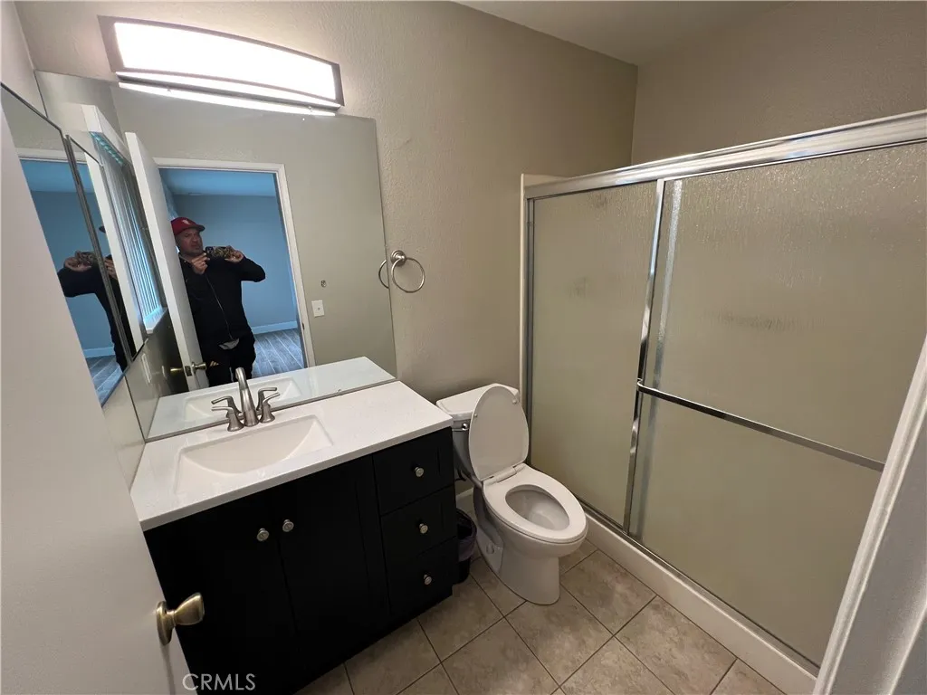 25893 Amapolas, Loma Linda, California 92354 home-pic-18