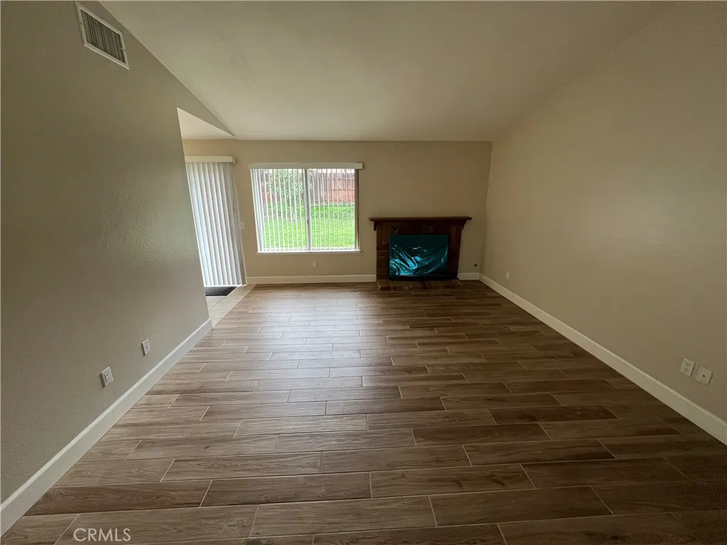 25893 Amapolas, Loma Linda, California 92354 home-pic-7