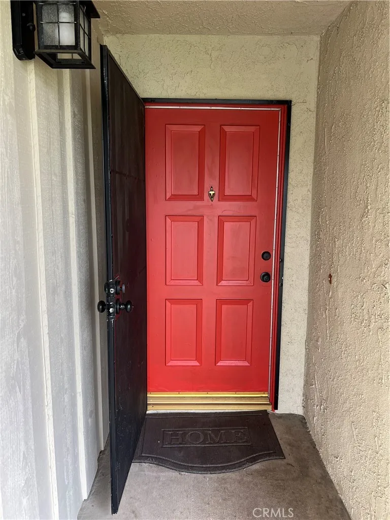 25893 Amapolas, Loma Linda, California 92354 home-pic-5