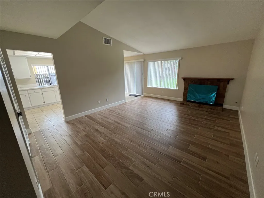 25893 Amapolas, Loma Linda, California 92354 home-pic-6
