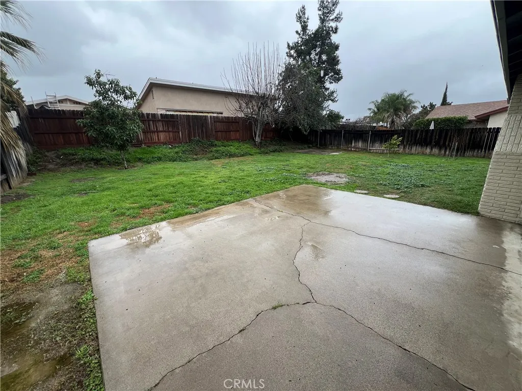 25893 Amapolas, Loma Linda, California 92354 home-pic-20