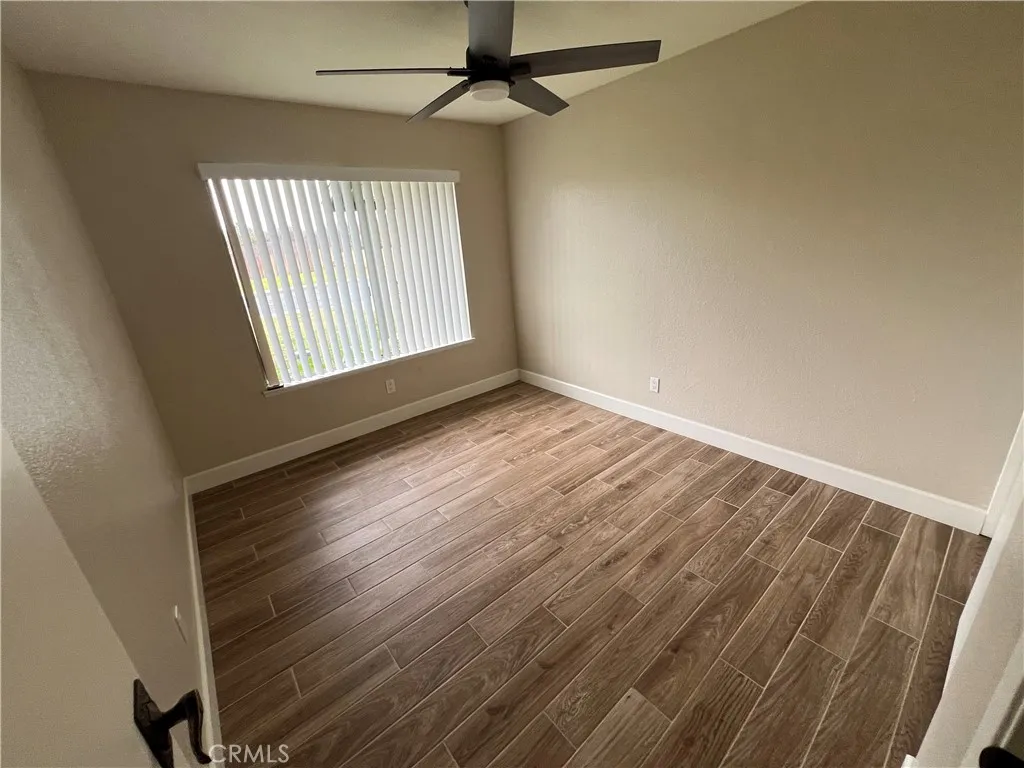 25893 Amapolas, Loma Linda, California 92354 home-pic-15