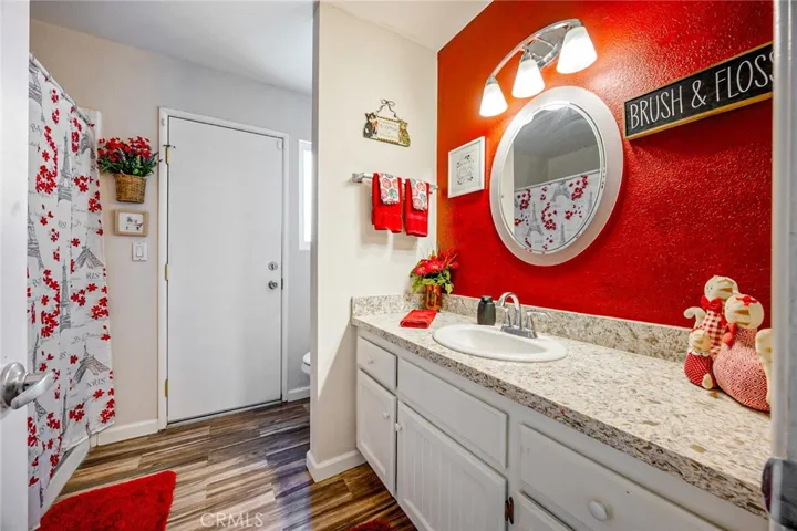 14336 Galleon, Helendale, California 92342