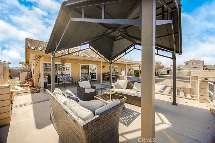 14336 Galleon, Helendale, California 92342