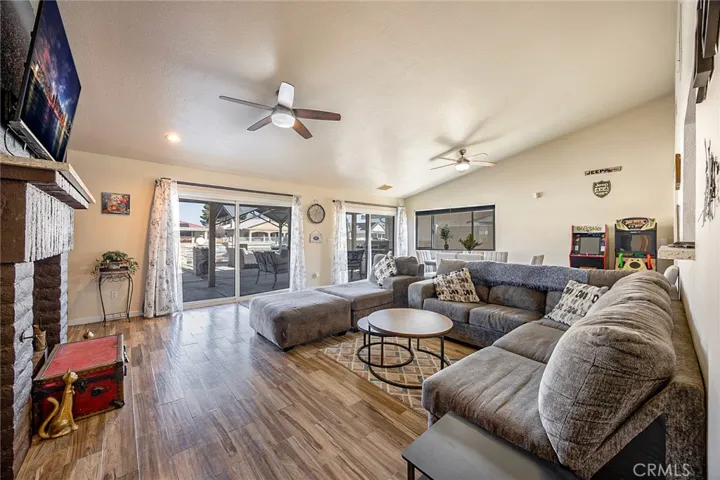 14336 Galleon, Helendale, California 92342