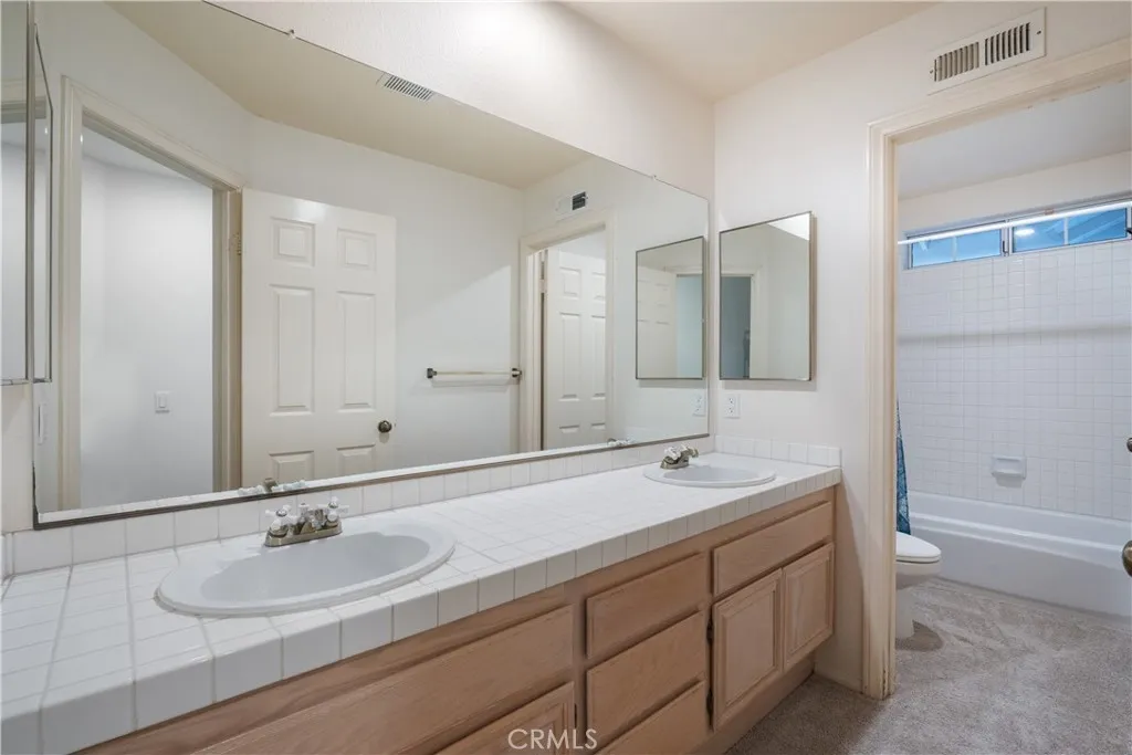 1902 Quiet Ranch Road, Fallbrook, California 92028 home-pic-26