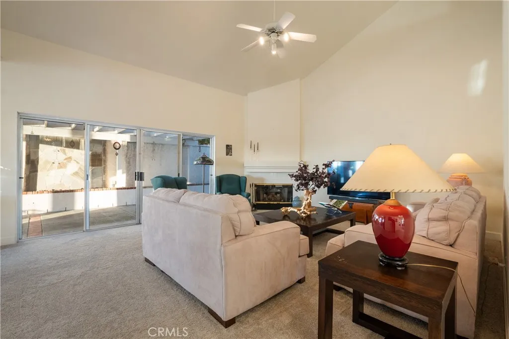1902 Quiet Ranch Road, Fallbrook, California 92028 home-pic-18