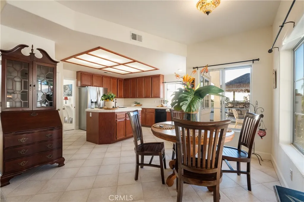1902 Quiet Ranch Road, Fallbrook, California 92028 home-pic-13