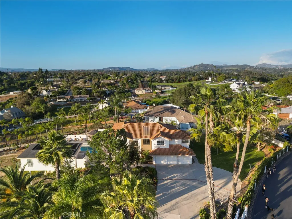 1902 Quiet Ranch Road, Fallbrook, California 92028 home-pic-34