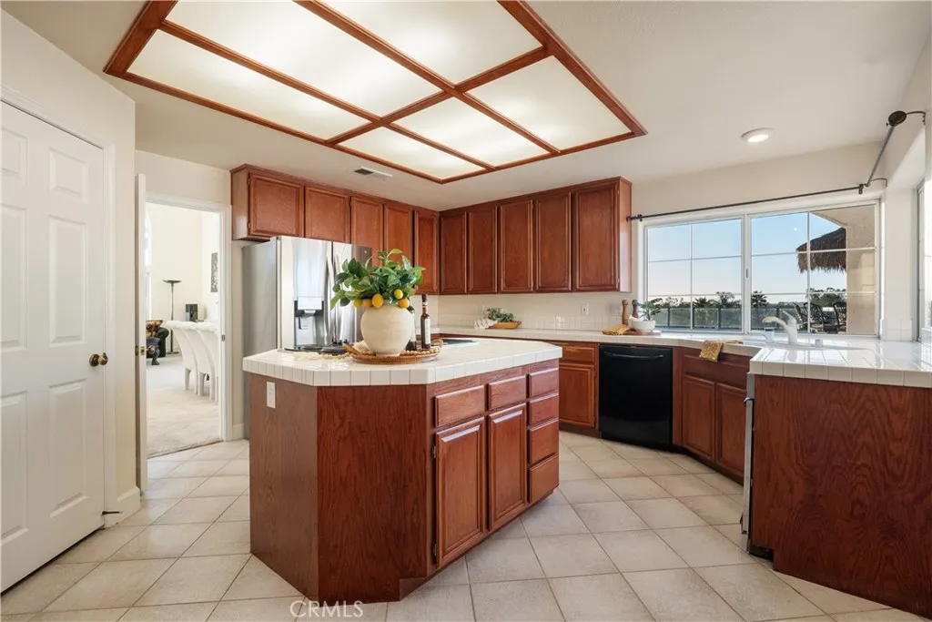 1902 Quiet Ranch Road, Fallbrook, California 92028 home-pic-15
